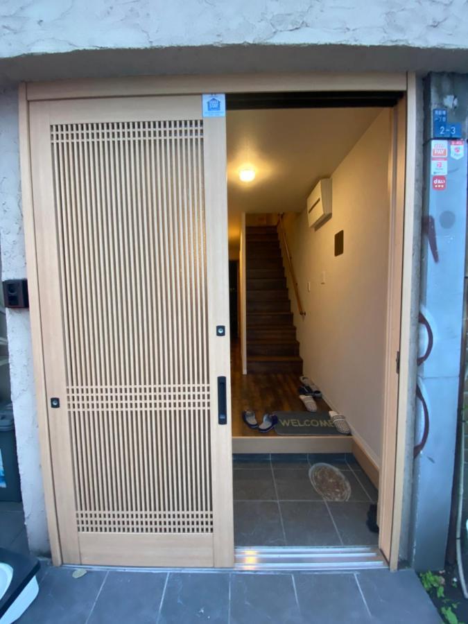 ロッジ蔵123 心斎橋駅徒歩5分 新築一軒家貸切2階建て3Ldk 76M2 道頓堀徒歩8分 中央区南船場 Osaka Buitenkant foto